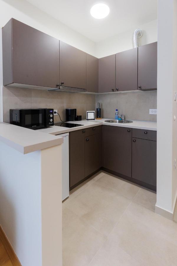 Black & White Apartment Subotica Luaran gambar