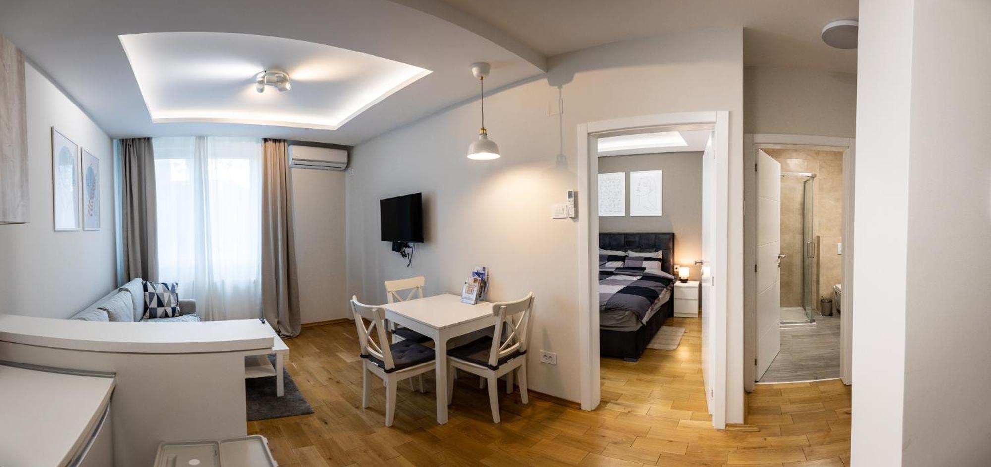 Black & White Apartment Subotica Luaran gambar